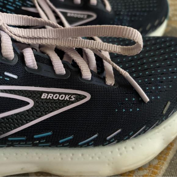 Brooks Glycerin 20 women’s shoe 7.5 - Picture 5 of 7